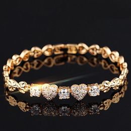 Love Charm Bracelets Iced Out Heart Knot Diamond Luxury Elegant Designer Accessories Jewellery For Women Girls 18k Gold Birthday Bra3057