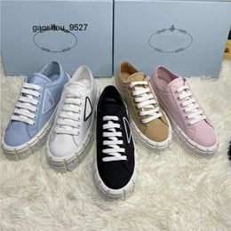 pada prd Designer high quality womens casual shoes sports leather lace up solid Colour famous round head luxury highend thick soled praddas running shoes fashio L49A