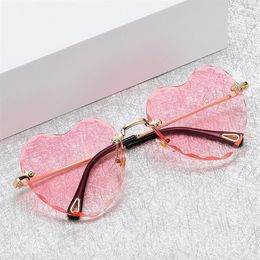 Sunglasses 2022 Brand Design Heart Shaped Frameless For Women Fashion Vintage Trend Ladies Metal Gradient UV400 Love Sun Glasses250V