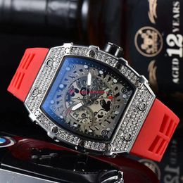 New Fire Flower Quartz Watch Men Stainless Design Male Wrist Watch Man Sports Classic Yellow Rubber Upwrist Diamond Wristwatch kis2528