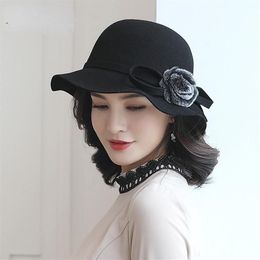 Stingy Brim Hats 2021 Winter High Quality 100% Australia Wool Lady Hat With Fur Flower Women Bowknot Floppy Felt Fedora262a