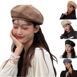 Berets Women Girl French Artist Warm Cotton Winter Beanie Hat Vintage Plain Hats Embroidery Heart Elegant