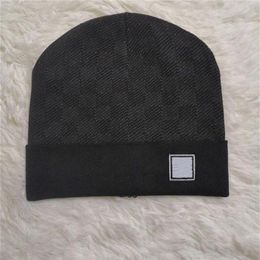 2022 Fashion high-quality beanie unisex knitted hat classical sports skull caps ladies casual outdoor warm for man's2333