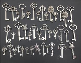 Vintage Ancient Bronze and Antique Silver Hand Charms Key Pendants Mixed Lot Punk diy Jewellery Accessories Fitting Set6128977