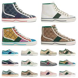 Luxury Brand Tennis 1977 Womens Mens Dress Shoes Italy High Top Sneakers Green Red Rubber Sole Stretch Cotton Canvas Vintage Fashion Trainers