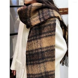 Scarves 2023 Autumn And Winter Women's Vintage Imitation Cashmere Brushed Plaid Fringe Scarf Shawl