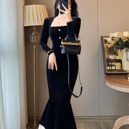 Basic Casual Dresses French Black Lace Patchwork Square Neck Wrap Hip Fishtail Dress Autumn Women Vintage Slim Evening Party Velvet Long 2023 231212