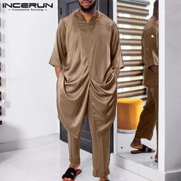 Men's Tracksuits Men Muslim Sets Satin Solid Color Islamic Arabic V Neck Half Sleeve Kaftan Jubba Thobe Pants 2PCS 2023 Suits S5XL INCERUN 231212