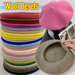 Stingy Brim Hats 2024 Women Wool Berets French Artist Warm Winter Beanie Hat Retro Plain Beret Solid Colour Elegant Lady All Matched Autumn Caps 231213