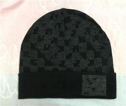 Winter knitted women men039s warm beanie knit hats trendy street hiphop wool hat unisex skull hat9124769