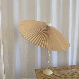 Pleated Umbrella Table Lamp Ins Swing Wrought Iron Master Bedroom Living Room Bedside Lamp E14 Lamp for Bedroom H220423241T