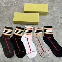 2023 Multi Colour Fashion Designer Men's Socks Women's High quality Cotton Versatile Classic and Ankle Breathable Mixed Football Basketball Socks s8