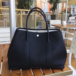 Hremmss Party Garden Designer Shoulder bags online shop Wax thread hand leather tote bag for the first layer High grade garden Large Have Real Logo