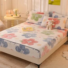 Bedspread Winter Flannel Fleece Fitted Sheet Warm Bed Home Linen Snowflake Textiles Elastic Band Mattress Cover 2 3pcs Pillowcase 231213