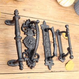 Door Locks Retro European Garden Courtyard Cast Iron Craft Handles Home Decoration Wall Handle Room Accessories WY609 231212