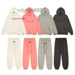 Ess Hoodie Men Women Designers Pull-over Essen Hoodies Winter Warm Man Clothing Tops Pullover Clothes Hoodys Sweatshirts High Quality Cool 8UTR