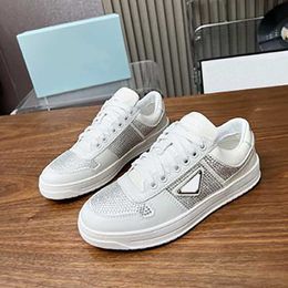 2024 Designer Luxury Womens Casual Outdoor running Shoes With drill Sneakers Vintage Suede Leather and Men Trainers Fashion derma