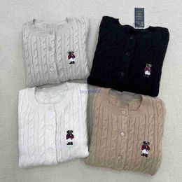 2023 Womens Sweater Designer Original Fashion Brand Laurens Autumn and Winter New Unisex Cashmere Knitting Cardigan Korean Girls American College Style Be