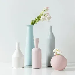 Vases Nordic Ceramic Crafts Vase Coffee Table Decoration Cabinet Ornament Art Morandi Flower Home Decore