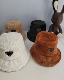 Designer Bucket Hats Fashion Furry Dome Cap Winter Warm Hat Geometric Print Unisex Caps 4 Colours Optional1469758