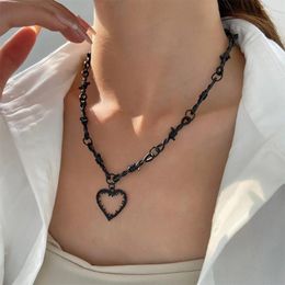 Pendant Necklaces Fashion Couple Heart Gothic Thorns Brambles Charm Choker Necklace For Men Women Hip-hop Punk Black Chain Jewelry Gifts