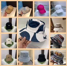 Luxurys Designers baseball cap bucket hat men and women outdoor travel leisure fashion sun hats high quality good nice8466254