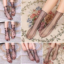 Women Socks Sexy Lace Mesh Fishnet Mixed Fiber Transparent Stretch Elasticity Ankle Net Yarn Thin Elastic Short 1pair 2pcs