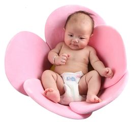 Bathing Tubs Seats born Original Floral Bathroom Seat Super Soft Plush Sink Bathtub Warm Cosy Soft For 0-6 Months 231212