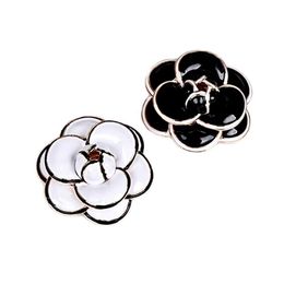 High Quality Enamel Camellia Flower Brooches for Women Lady Wedding Bridal Bouquet Brooch Dresses Pins Fashion Jewellery Party Gifts262R