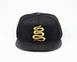 Fashion Designers Caps European And American Gold Snake Metal Label Mesh Baseball Cap Mens and Womens Street Culture Dance HipHop8107491