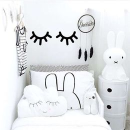 Nordic Style Eyelash Wall Stickers Fashion Kids Room Decoration Art Pvc Vinyl Wall Decals Creative Eyes Home Decor Baby Sticker