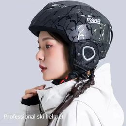 Ski Helmets Ski Helmet Single And Double Board Snow Helmet Windproof Warm Cap Outdoor Sports Protective Gear Equipment 231212