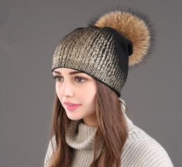 Winter Women039s Wool Beanie Hat Casual Metallic Color Printing Knitted Cashmere Slouchy Beanie with Raccoon Fur Pompom Balls2604230