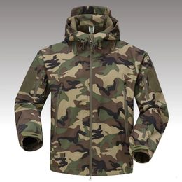 Mens Jackets Outdoor Tactical Hiking Jacket Men Shark Skin Soft Shell Clothes Windbreaker Male Flight Pilot Hood Military Fleece Field 231212