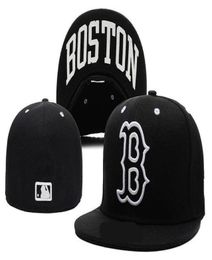 2019 Top New Boston Red In Navy Blue Colour Fitted Flat Hats Red B Letter Embroidered Closed Caps9716632