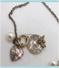 Pendants Jewellery Luxury Necklaces Designer Bronze Vine Exquisite Gift Ladies Diamonds Pendant Pearls Party Fashion Aaaaa Offi7821060