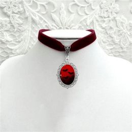 Pendant Necklaces NCEE Gothic Vintage Red Quartz Crystal Necklace Butterfly Vampire Embossed Witch Jewellery Accessories Chokers