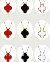 Whole S925 sterling silver female necklace pendant 2019 clover necklace female red black agate simple clover clavicle chain1094269