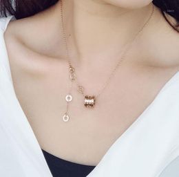 Necklace girl big Roman numeral 18K rose gold black and white ceramic clavicle chain jewelry19491032