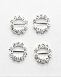 100pcslot 20mm White Rhinestone Crystal Buckles Brooches Bar Invitation Ribbon Chair Covers Slider Sashes Bows Buckles3975393