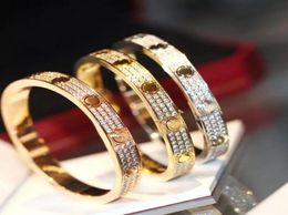 Love luxury designer bracelet Tennis bracelet women stainless steel rose gold couple diamond fashion jewelry in hand Valentine day9095693