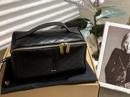 New Fashion Handheld Box Bag Women Makeup Bags Large Capacity Handheld Bag Cosmetic Box Luxury Designer Bags