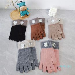 Designer Womens gloves Winter Warm soft Cycling Driving glove inside Ski Gloves Knit gloves