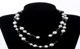 Designer Jewellery Necklace Elegant women black and white pearl sweater chain Paris Fashion diamond necklaces Wedding Jewelrys acces1637284