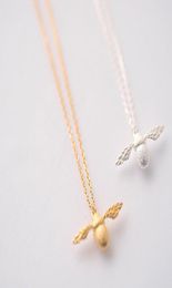 Fashion New High Quality Cute Bee Necklace Fine Jewelry Silver Gold Color Honey Bee Pendant Necklace For Women Popular9286916