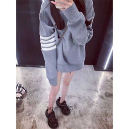 Yk2c Men and Women Sweater Fashion Designer Thombrownsweatshirt Spring New Waffle Four Bar Loose Gray Lazy Style Coat Super Hot Trend