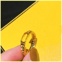 Fashiom Designer Rings Diamond Letter F Ring Engagements For Womens Ring Designers Jewellery Mens Gold Ring Ornaments 2312141BF