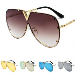 Women & Men Sunglasses Siamese Sun Glasses V Design Goggles Anti-UV Spectacles Oversize Lens Eyeglasses Eyewear A 241l