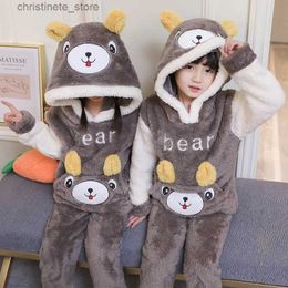 Pyjamas Children's Clothes Long Sleeve Hooded Strberry Homesuit Boys Girls Pyjamas Set Winter Warm Anime Flannel Sleepwear Pyjama Kids R231214