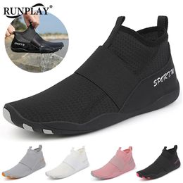 Water Shoes Men Women Beach Barefoot Water Shoes Quick Dry Diving Socks Aqua Shoe High Top Swim Wading Sneaker For Fitness Yoga Fishing Surf 231213